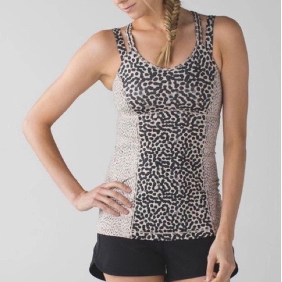 Lululemon animal print tank size 6 gym jogging yoga workout top - Picture 2 of 3